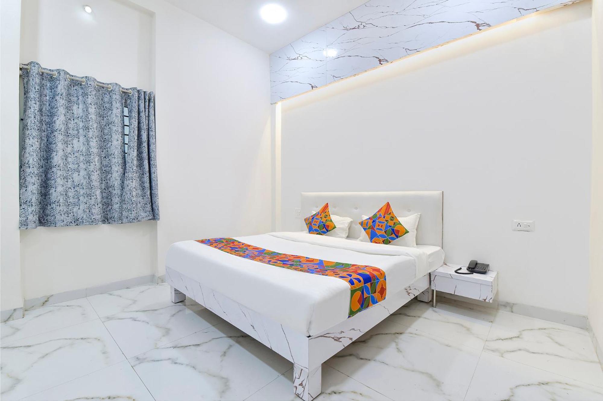 Fabhotel Grand Embassy Indore Esterno foto